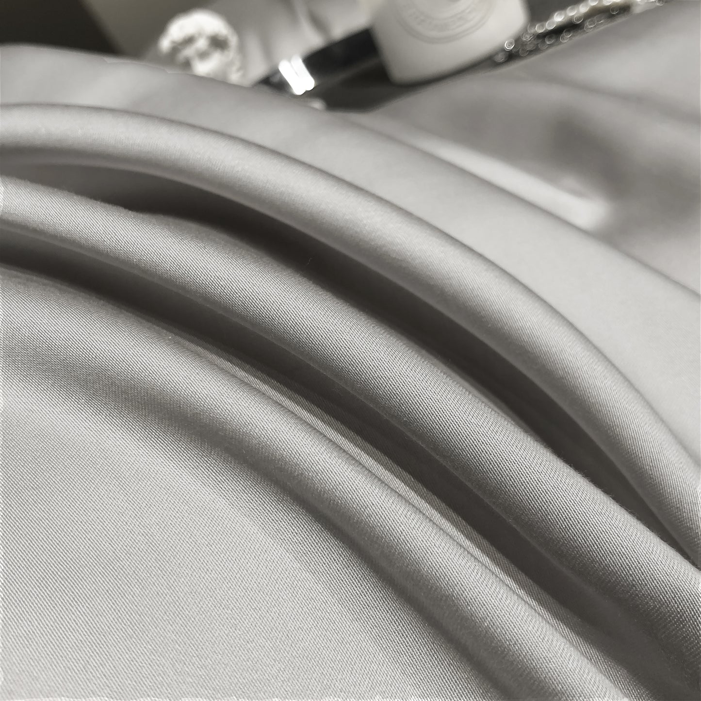 100% Tencel soft and skin-friendly four-piece bed set 06