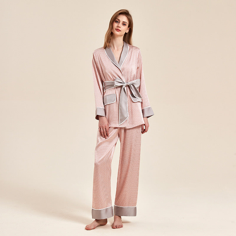 Satin soft and skin-friendly thin pajama set