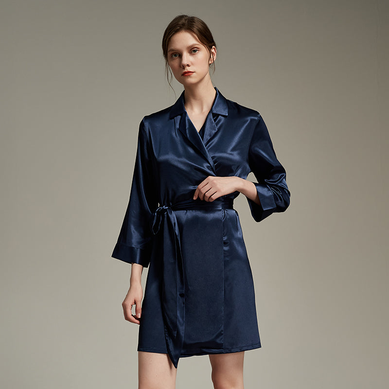 New color Lapel silky texture thin Robe