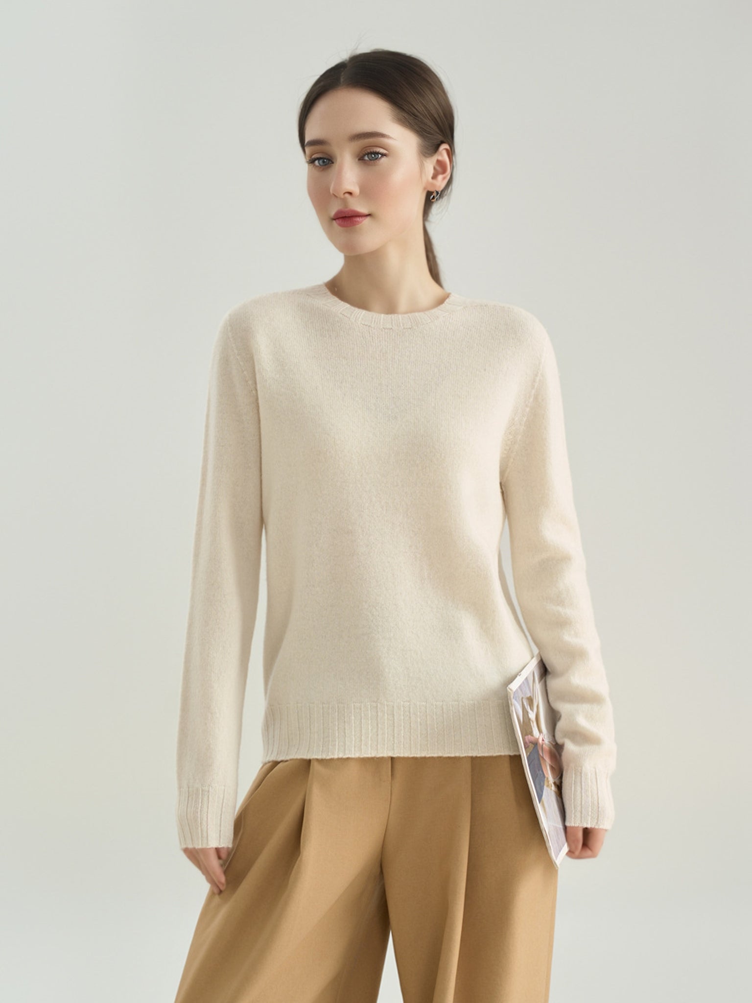 【Upgraded Fabric 】100% Wool Women’s Crew Neck Seamless Knitted Sweater