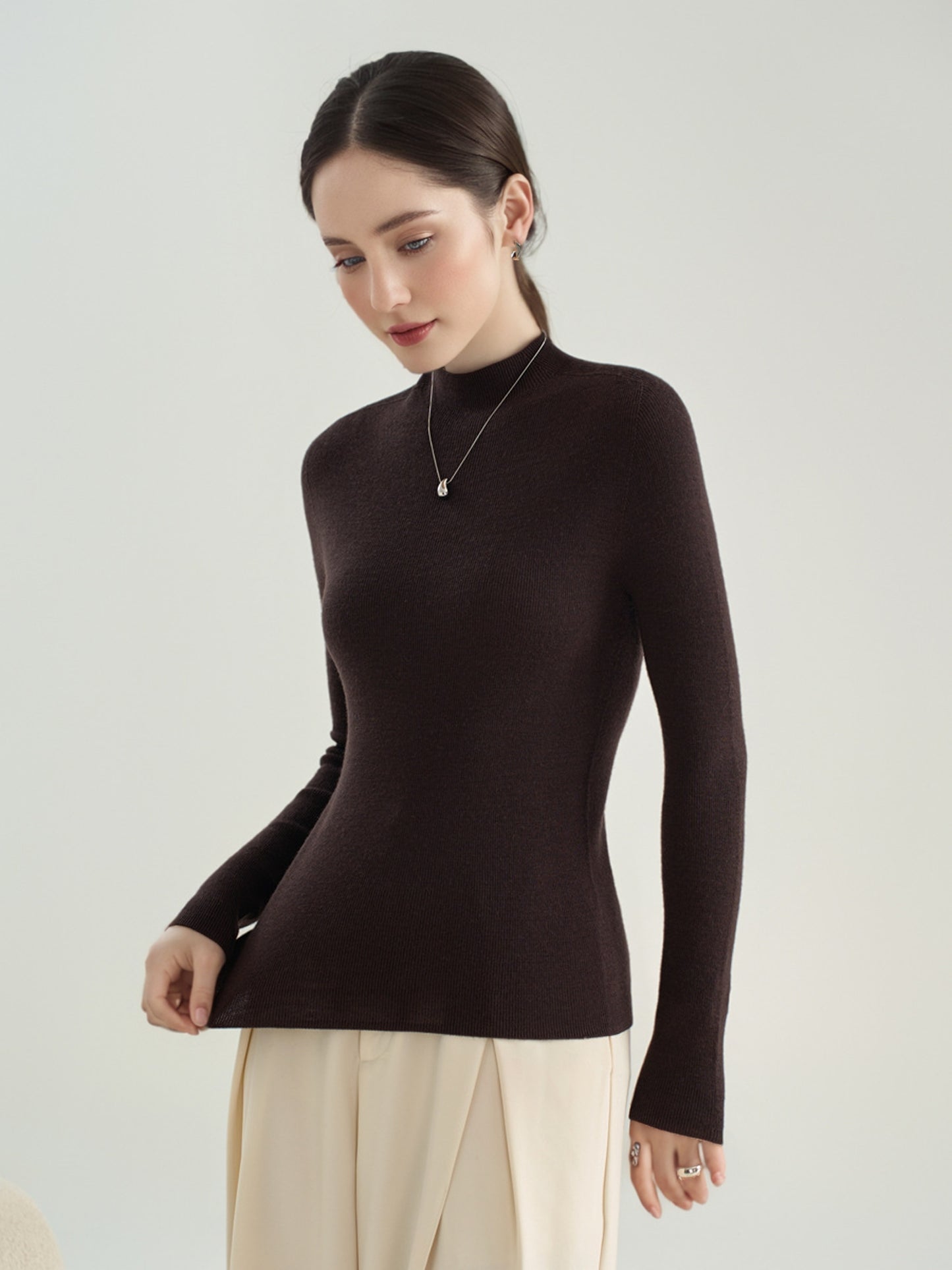 Half-Turtleneck Wool Base Layer Sweater 010