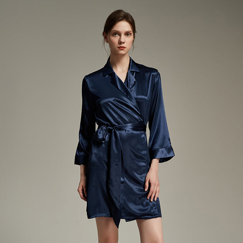 New color Lapel silky texture thin Robe