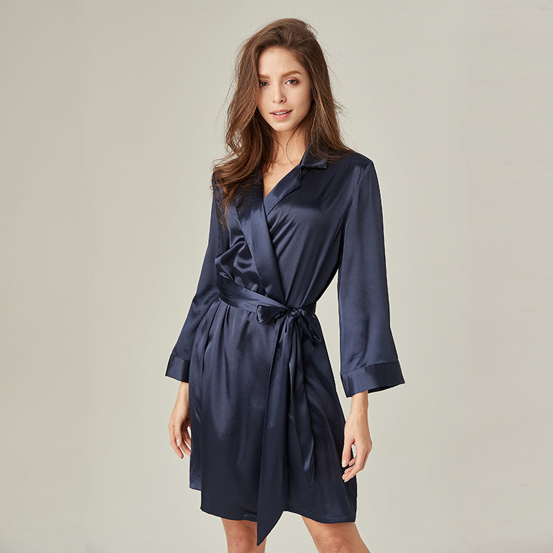 New color Lapel silky texture thin Robe