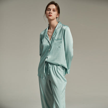 Satin soft and skin-friendly thin pajama set——Light blue