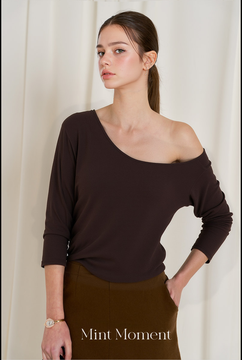Skin-Soft TENCEL™ & Wool Blend Top – Lightweight Early-Fall Layer
