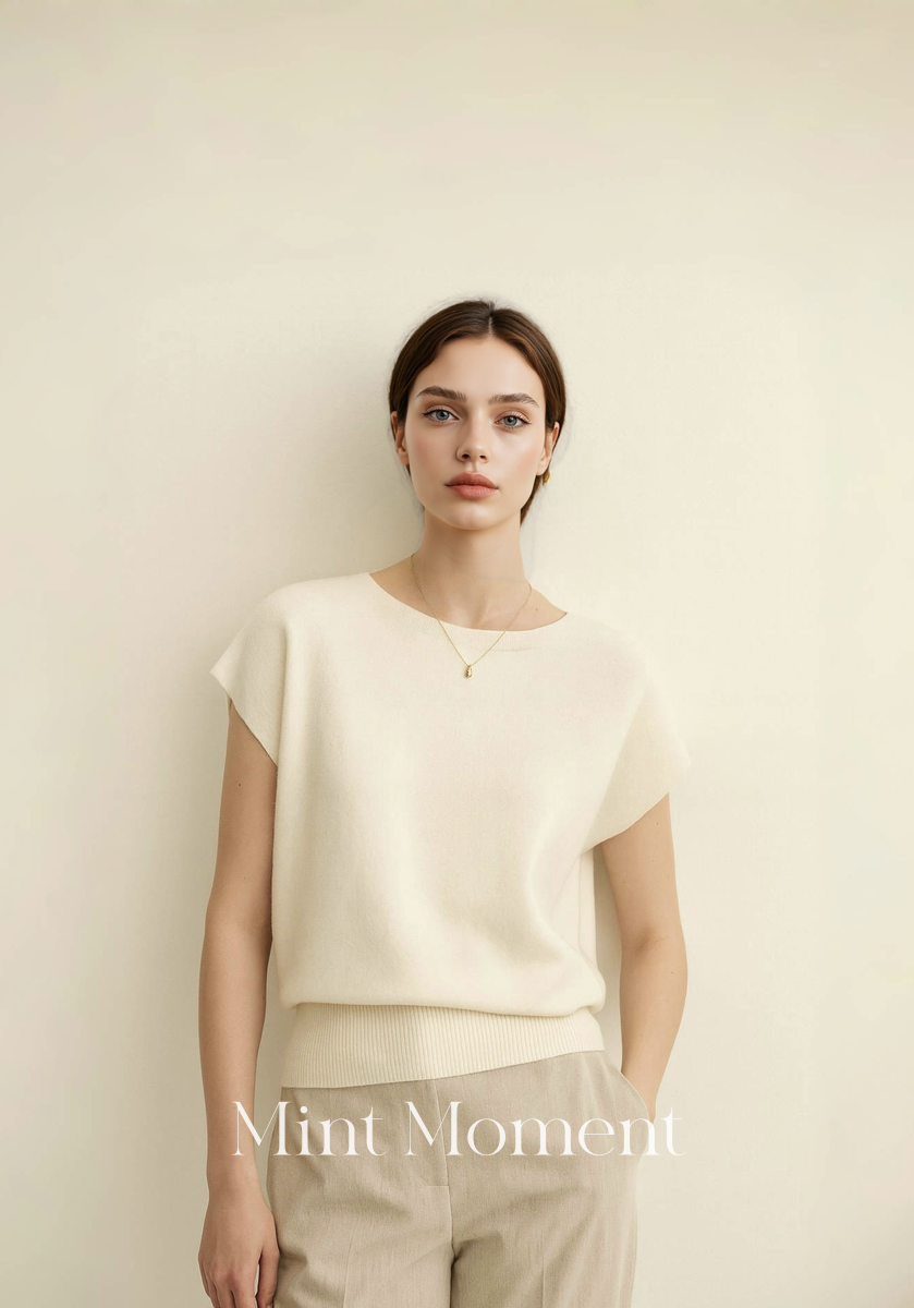 Seamless 100% Pure Wool Dropped Shoulder Sweater, Made from a Single Piece of Fabric 108