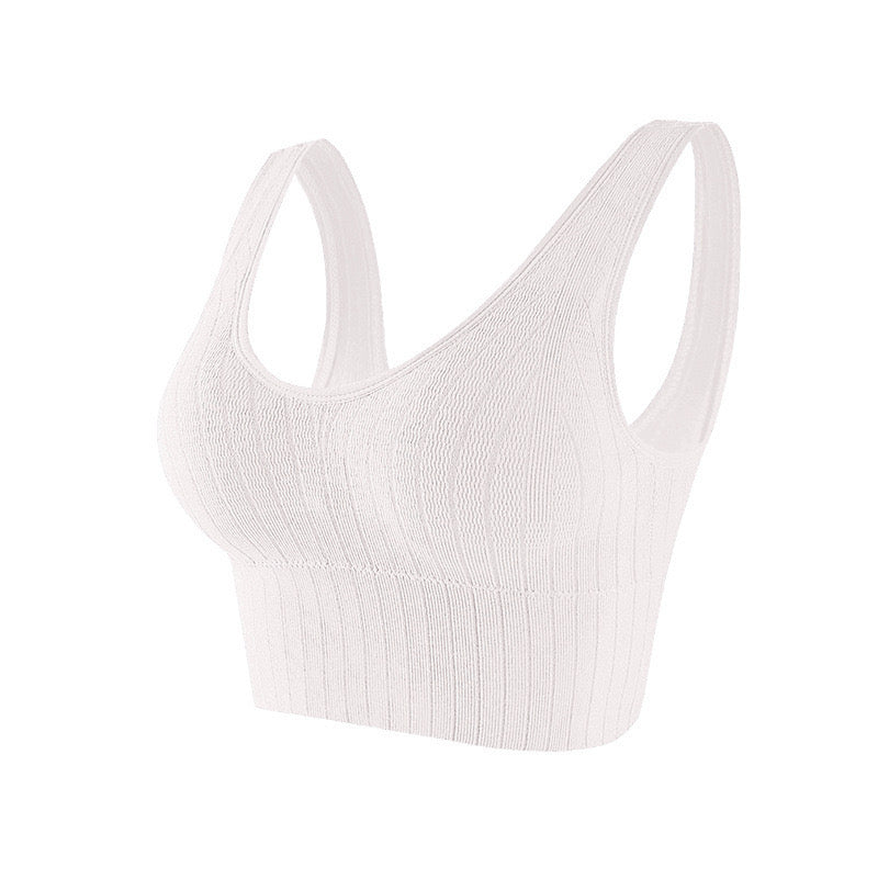 202408Base layer anti-slip camisole with push-up effect, wireless design, and removable padding