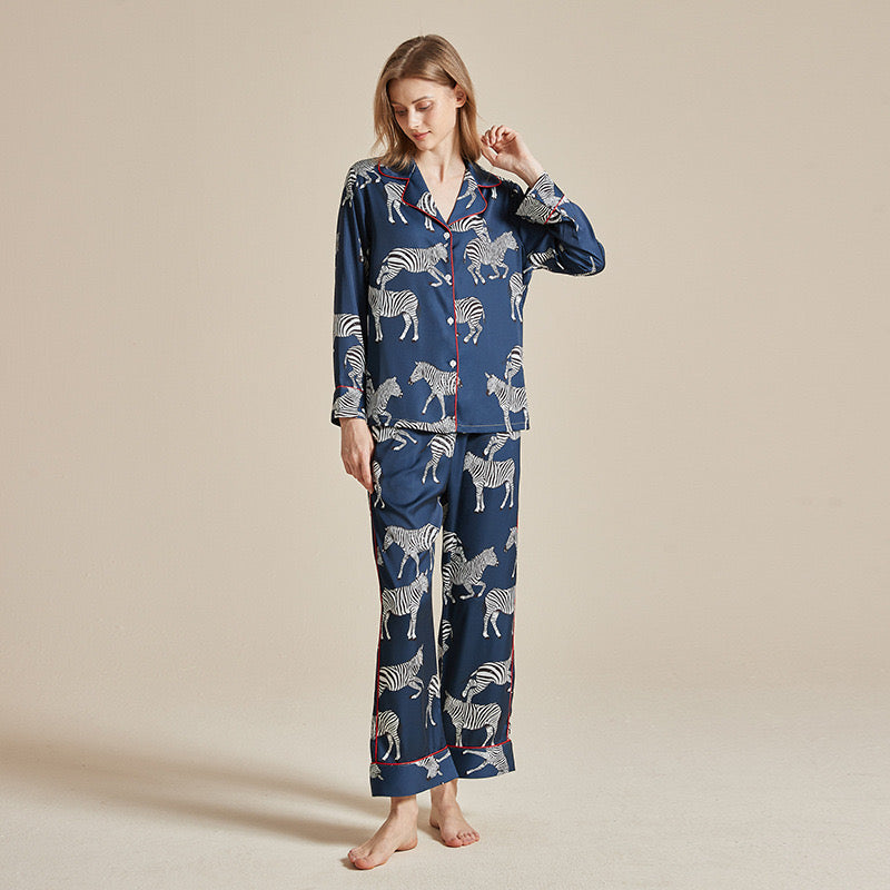 Satin soft and skin-friendly thin pajama set
