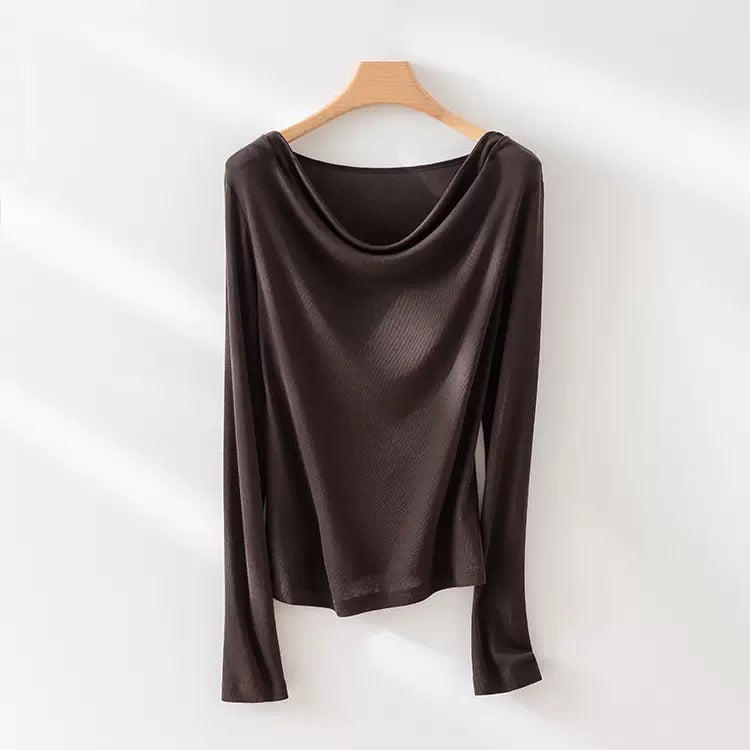 Skin-Soft TENCEL™ & Wool Blend Top – Lightweight Early-Fall Layer