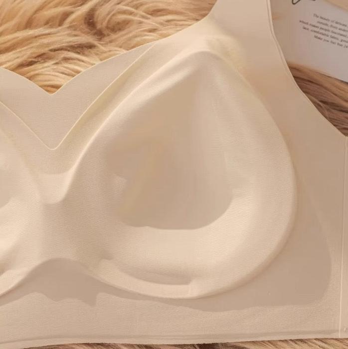 Minimizing Gathering Bra Adjustable Design for Full Bust, Side Support Enhanced Shape